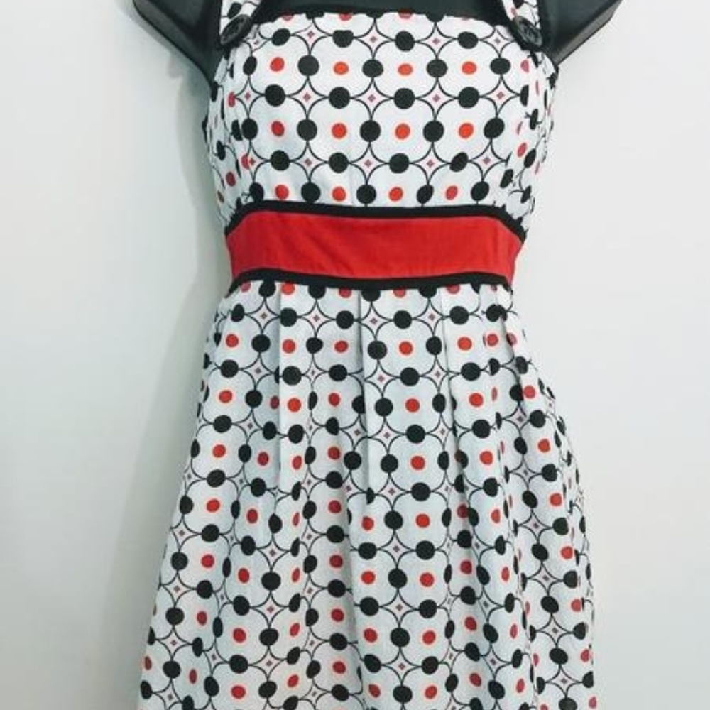 High Quality Sleeveless Multi-Color Polka Dot Top